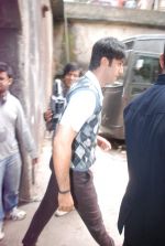 Ranbir Kapoor snapepd in Kandivali, Mumbai on 30th June 2012 (35).JPG